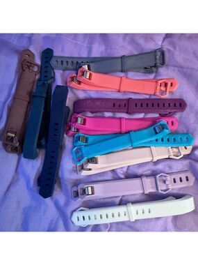 Fitbit Alta HR Bands replacement bands Lot - 11 various colours Size Large